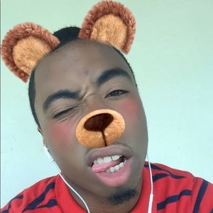 Meet your Posher, Akeem